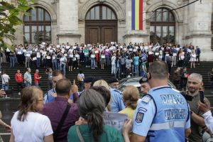 Αρχές Οκτωβρίου το δημοψήφισμα για τους γάμους ομοφυλόφιλων