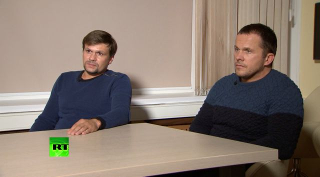 Οργισμένοι οι Βρετανοί για τη συνέντευξη των δύο Ρώσων υπόπτων