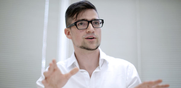 Μάρτιν Σέλνερ: Η ευρωπαϊκή ακροδεξιά αποκτά νέο πρόσωπο