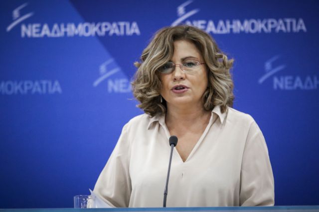 Σπυράκη: Επικίνδυνη για τη χώρα η ακατάσχετη παροχολογία