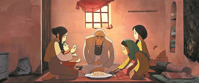 Παιδικές ταινίες, Τζολί και sci-fi Σταχτοπούτα