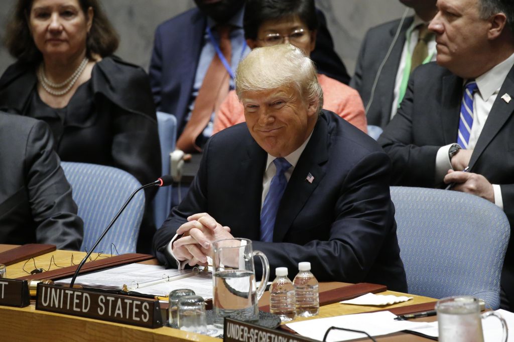 Λύση δύο κρατών στο Μεσανατολικό προωθεί ο Τραμπ