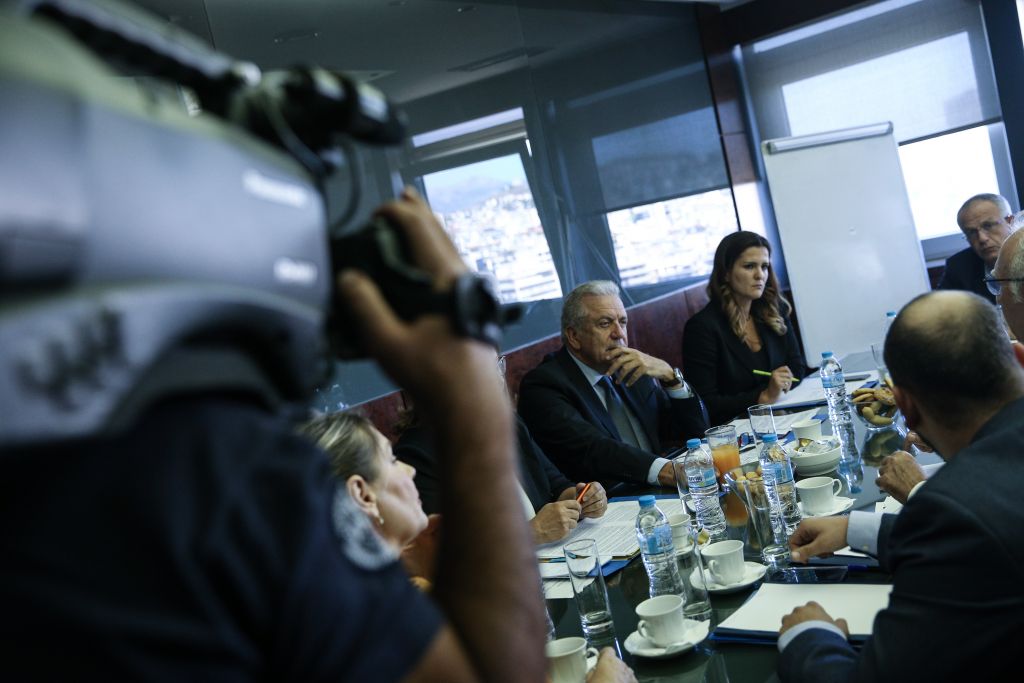 Αβραμόπουλος για μεταναστευτικό: Πρότυπο για τις άλλες χώρες η Ελλάδα…