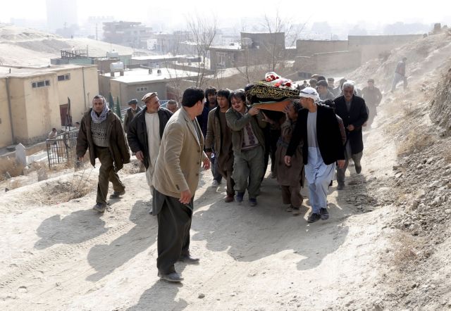 Οι Ταλιμπάν σκότωσαν εξήντα αστυνομικούς και στρατιώτες | tanea.gr