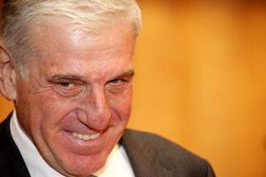 Στη Βουλή δύο δικογραφίες για παθητική δωροδοκία κατά Γ. Παπαντωνίου