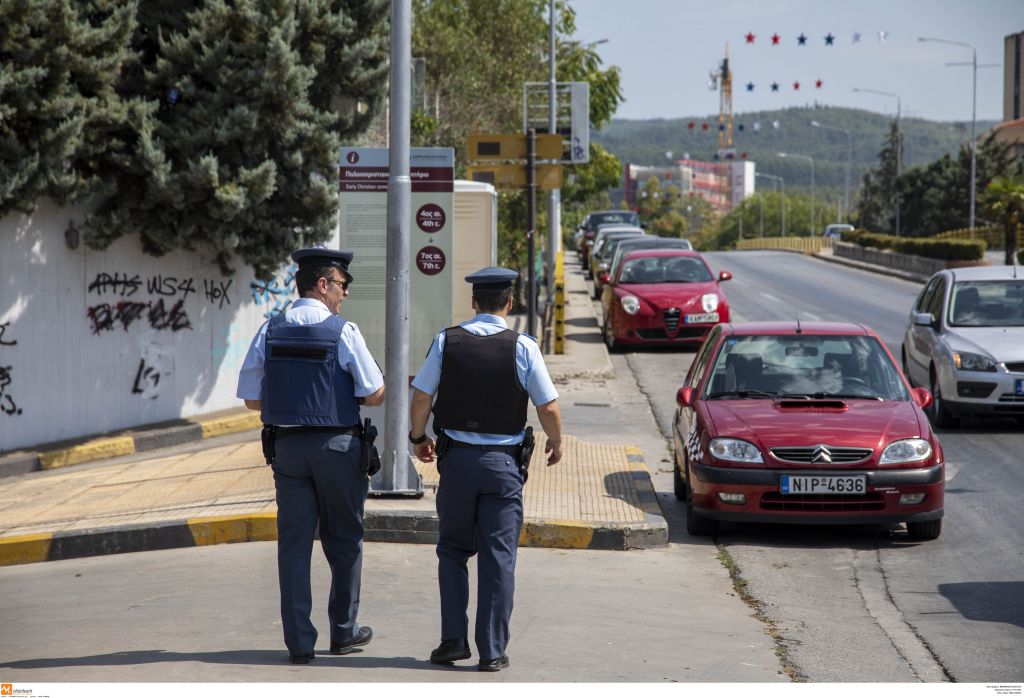 Θεσσαλονίκη: Αστυνομικός παρέσυρε 10χρονο κορίτσι