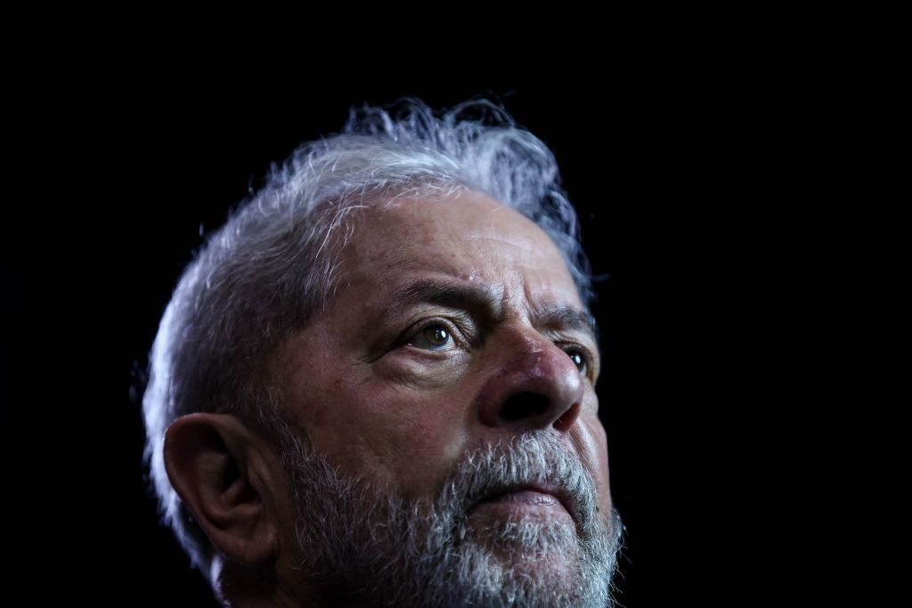 Βραζιλία: Ο Λούλα αποσύρει την υποψηφιότητά του