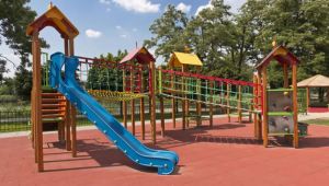 Εγκατέλειψαν το 9χρονο παιδί στην παιδική χαρά – Το δράμα της οικογένειας