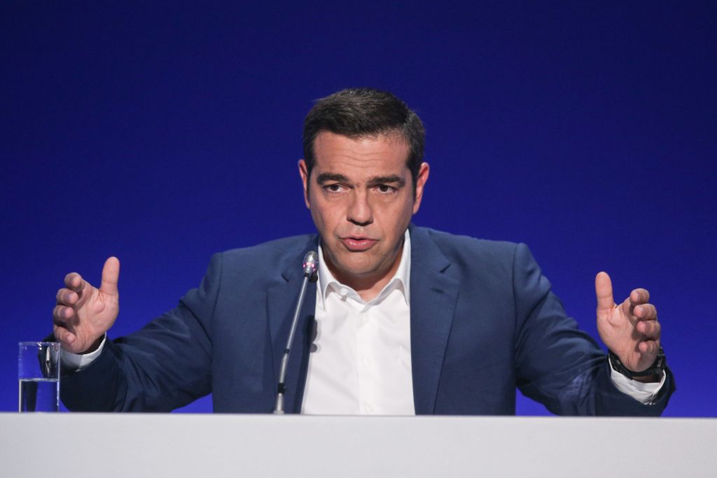 Ευχολόγια Τσίπρα για τις συντάξεις