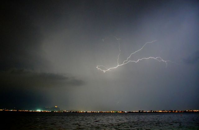 Με 20.000 κεραυνούς κατέφθασε ο «Ορέστης»