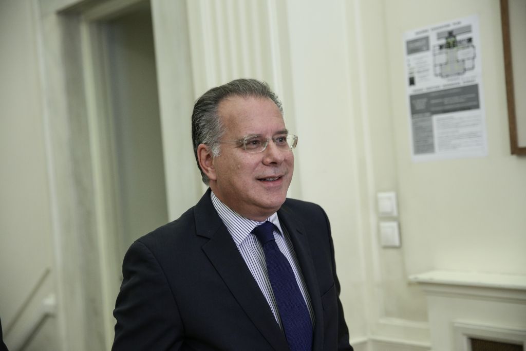 Κουμουτσάκος: Ο Κοτζιάς ή ο Καμμένος ασκεί εξωτερική πολιτική;