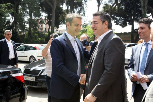 «Αμέριστη» στήριξη από ΝΔ στον Απ. Τζιτζικώστα