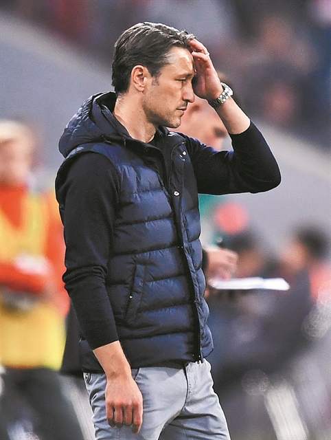 «Κοιτάει μόνο την άμυνα»