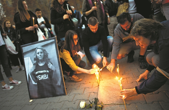 Ποιος (πραγματικά) σκότωσε τη Βικτόρια;