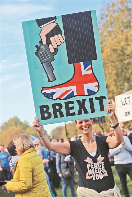 «Δεν καταλάβαιναν τι ακριβώς ψήφιζαν»