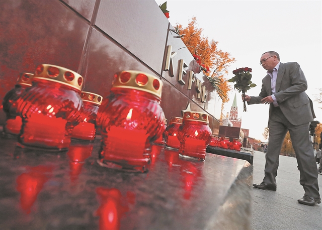 Εσπειρε τον θάνατο με όπλα και χειροβομβίδες