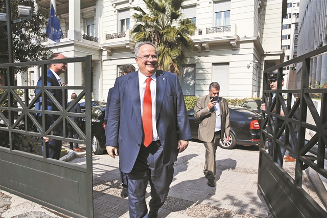 Ο Κοτζιάς αντεπιτίθεται