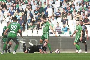 Προτεραιότητα οι ανανεώσεις