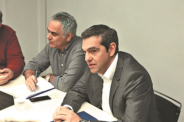 Κίτρινες κάρτες Τσίπρα σε Σκουρλέτη – Παπαδημούλη