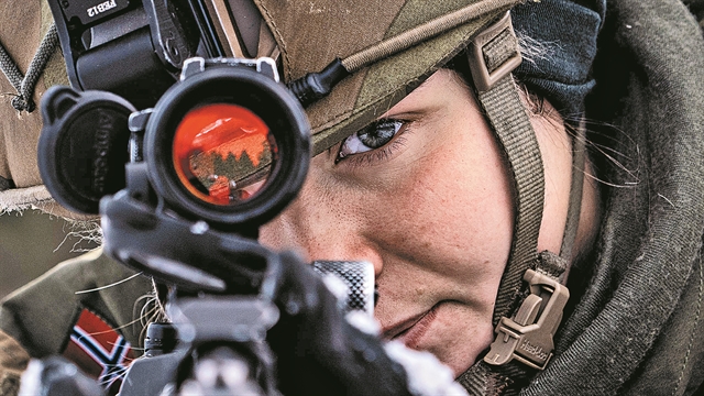 Κόντρες, γυμνάσια και «ναυμαχίες» μεταξύ συμμάχων