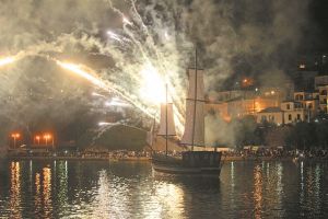Η μεγάλη γιορτή και οι τελευταίες βουτιές