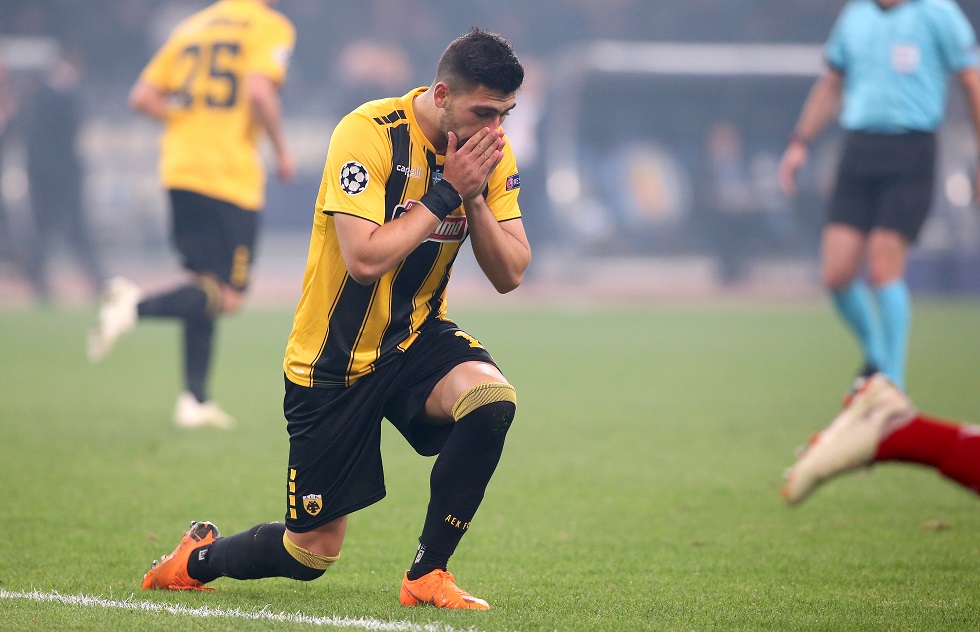 Eπεσε με αξιοπρέπεια