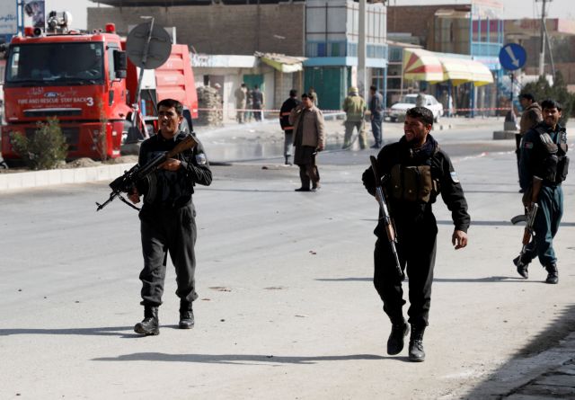 Το Ισλαμικό Κράτος πίσω από την επίθεση αυτοκτονίας στην Καμπούλ