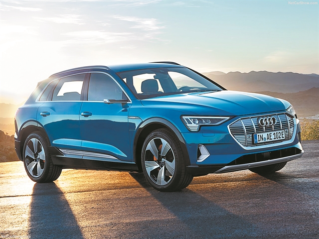 Από το Παρίσι στην Ελλάδα