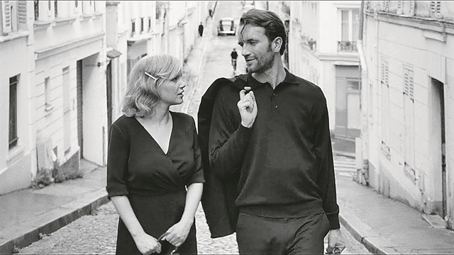 10 ταινίες, η εξής μία