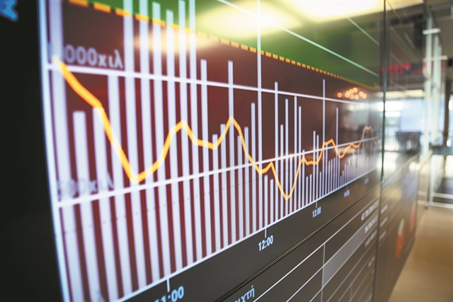 Εβδομη ημέρα απωλειών για το Χρηματιστήριο Αθηνών