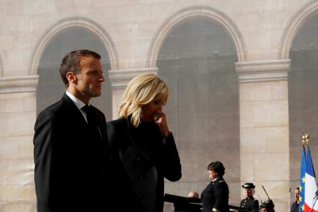 Σαρλ Αζναβούρ : O Μακρόν αποχαιρετά τη φωνή της Γαλλίας