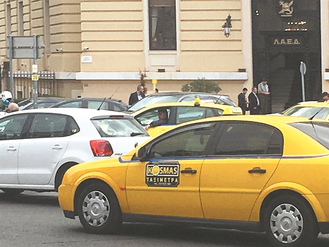 Μυστικό γεύμα για να… χωνέψουν την κοινή πορεία τους