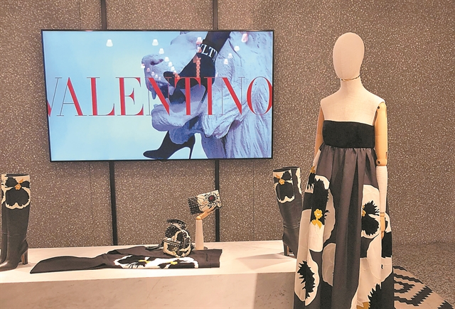 Ελληνοϊταλικές συναντήσεις… Ντούτσε και Valentino