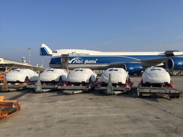 Παπούα-Νέα Γουινέα: Προκλητικός o εφοδιασμός της κυβέρνησης με 40 Maserati