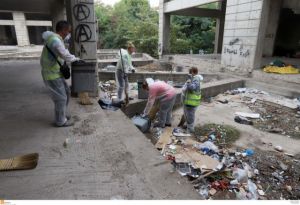 Θεσσαλονίκη: Εκκενώθηκε το κτίριο που διέμεναν άτυπα πρόσφυγες (εικόνες)