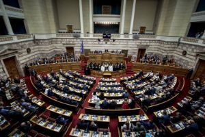 Κατατίθεται σήμερα στη Βουλή το προσχέδιο του νέου προϋπολογισμού