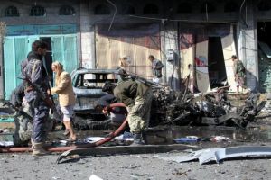 Τουλάχιστον 16 νεκροί από βομβαρδισμό εργοστασίου στην Υεμένη