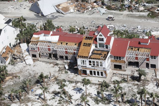 ΗΠΑ: Σάρωσε ο κυκλώνας Μάικλ – Τουλάχιστον 30 νεκροί (εικόνες)