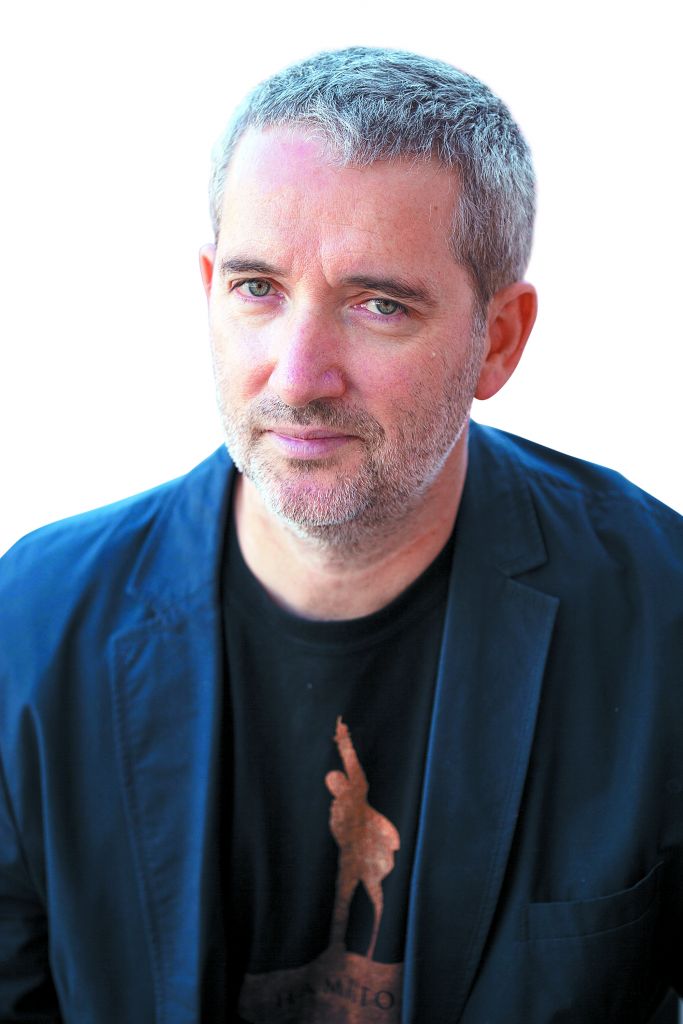 «Καταπίνω την κριτική μαζί με το κουκούτσι της»