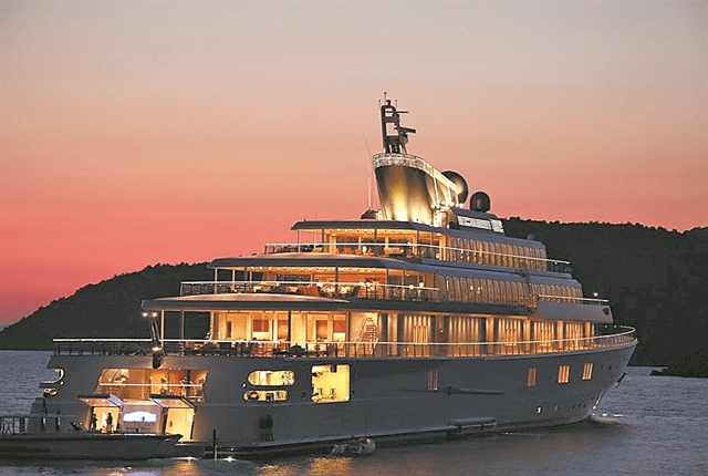 Με ελληνική υπογραφή