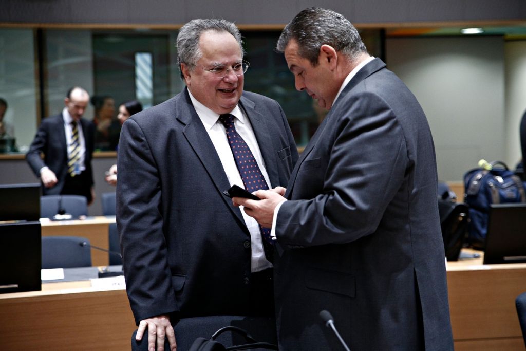 Ομηρος του Καμμένου ο Τσίπρας – Πλήρωσε τα «λύτρα» με την παραίτηση Κοτζιά