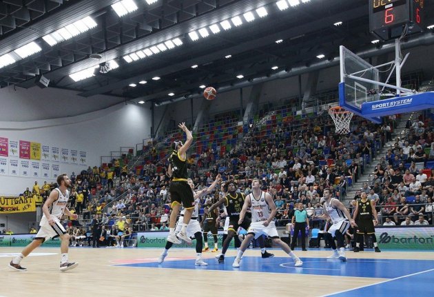 Ο Λαρεντζάκης «λύτρωσε» την ΑΕΚ στη δεύτερη παράταση