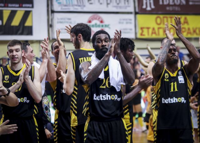 Η ΑΕΚ πέρασε από το Ρέθυμνο με πρωταγωνιστή τον Λαρεντζάκη