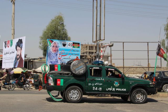 Παρατείνεται η εκλογική διαδικασία στο Αφγανιστάν