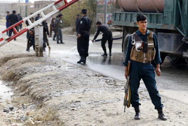 Αφγανιστάν: Επτά νεκροί σε επίθεση βομβιστή-καμικάζι με στόχο λεωφορείο