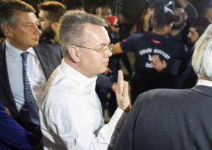 Στην Ουάσιγκτον ο πάστορας Μπράνσον