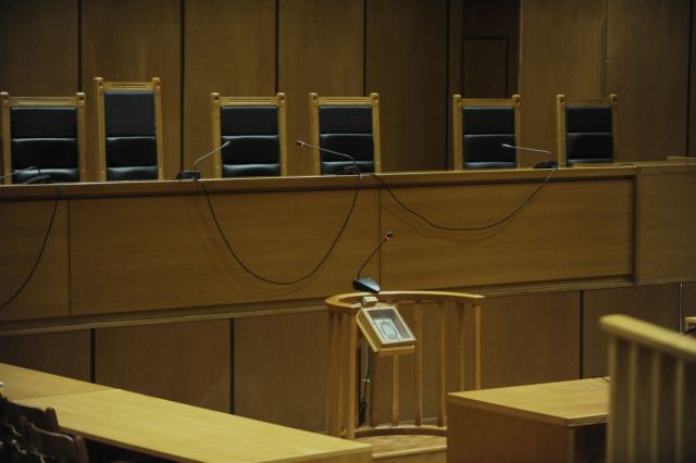 Δίκη Χρυσής Αυγής : Επιτάχυνση της διαδικασίας ζητά η πολιτική αγωγή