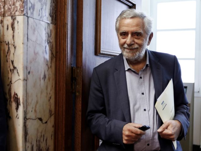 «Ο κόσμος της Αριστεράς χρειάζεται μια νέα εκκίνηση»