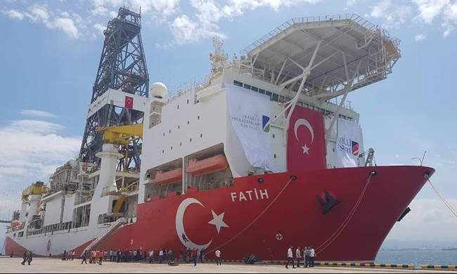 Ο «Πορθητής» ξεκινά γεωτρήσεις στη Μεσόγειο – Οι Τούρκοι αγοράζουν δεύτερο πλοίο