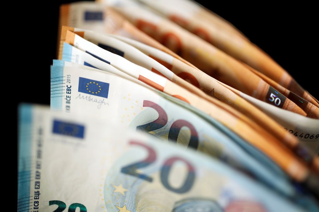 Αμεση επιστροφή ΦΠΑ μέχρι του ποσού των 10.000 ευρώ